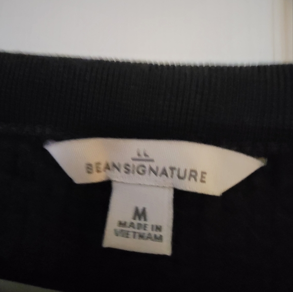 LL Bean Signature Navy Heavyweight Henley - Picture 2 of 7